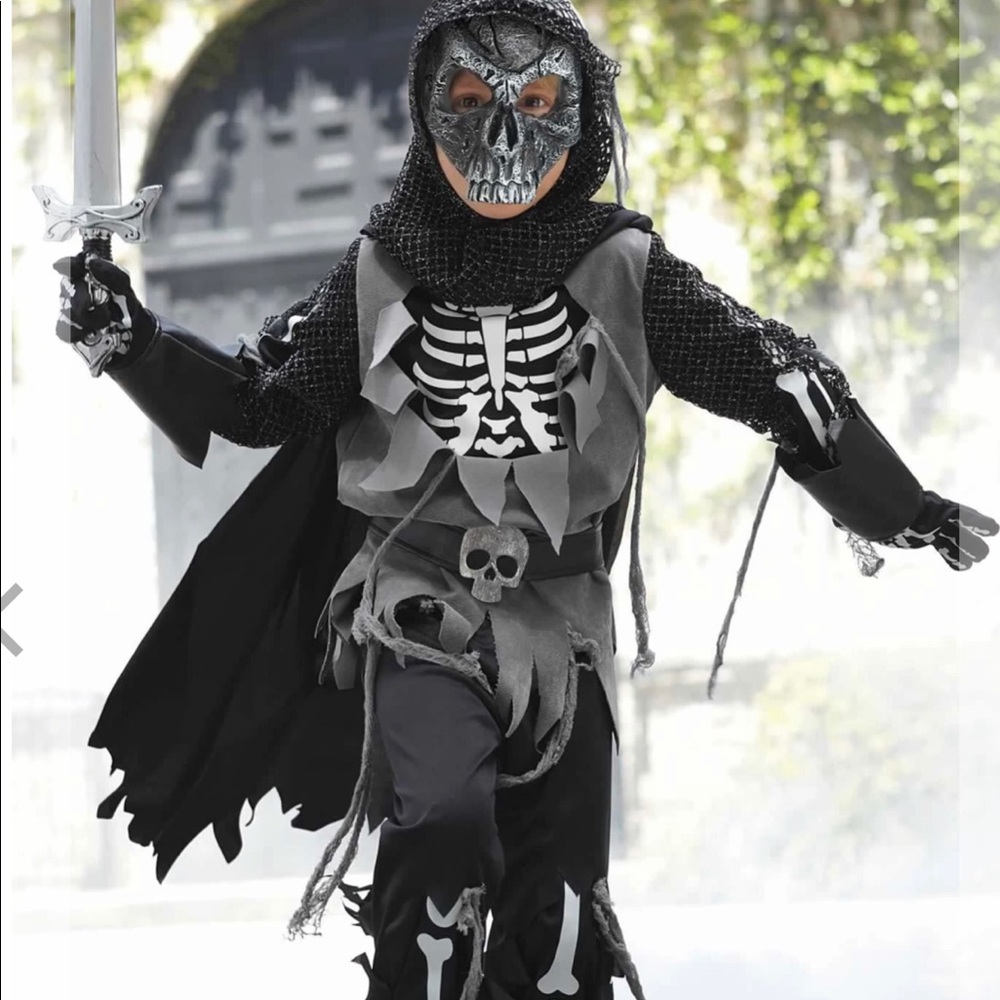 Skeleton Knight Costume from Chasing Fireflies.